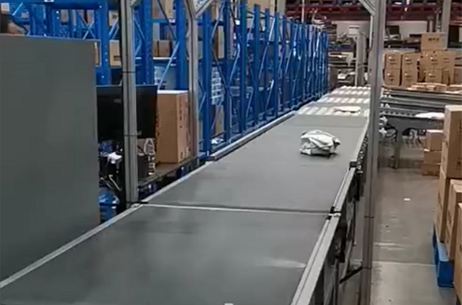 快遞掃碼稱重測體積分揀一體機